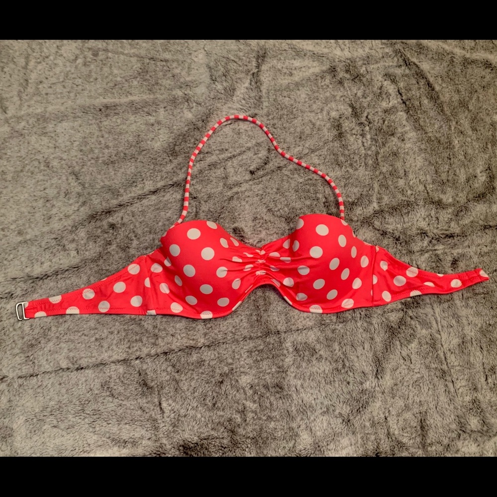 Victoria’s Secret Bikini Top